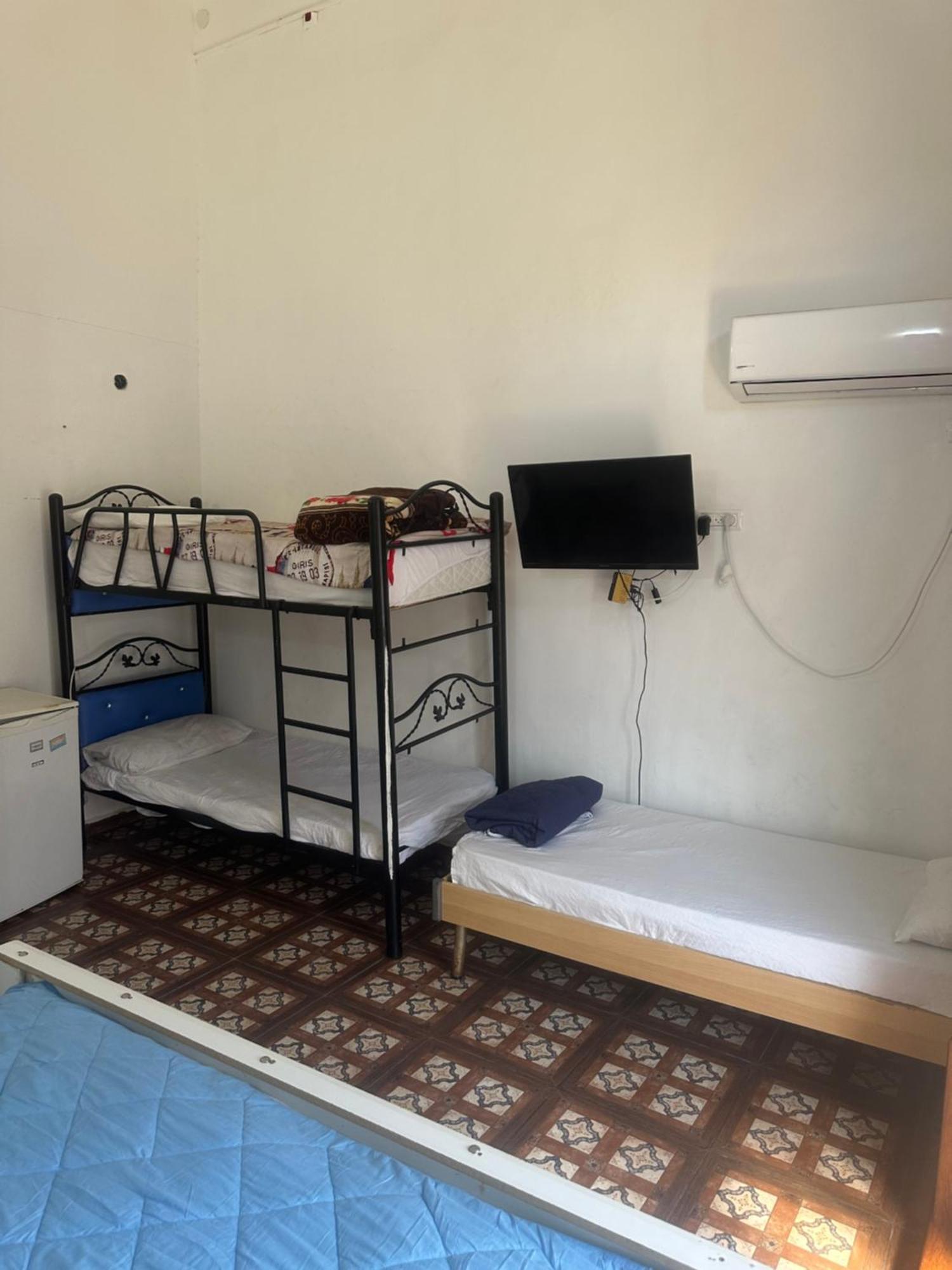 Akko Gate Hostel Eksteriør billede